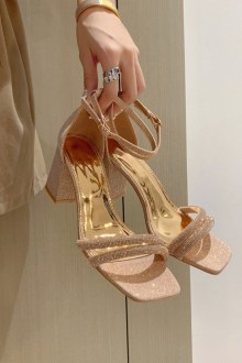 Πέδιλο με διπλό λουράκι strass στα δάχτυλα και glitter - Σαμπανί