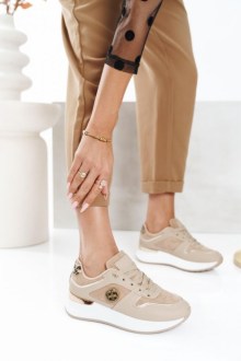 Sneakers με Μεταλλικές Λεπτομέρειες και Πλατφόρμα – Μπεζ