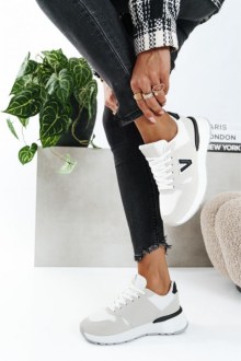 Sneakers με Δίχρωμη Σόλα και Πλαϊνό Logo - Λευκό