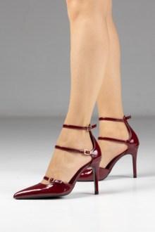 Γόβα λουστρίνι με λεπτό τακούνι, μυτερή με λεπτά λουράκια - Μπορντό