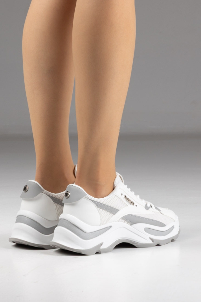 Sneakers σε Συνδυασμό Υλικών & Διακοσμητικό - Λευκό - Image 3