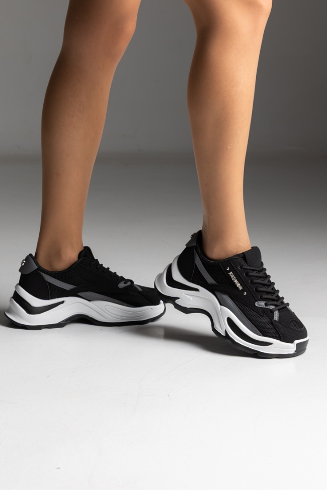 Sneakers σε Συνδυασμό Υλικών & Διακοσμητικό – Μαύρο - Image 4