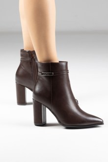 Μποτάκια δερματίνη μυτερό με χοντρό τακούνι - Καφέ