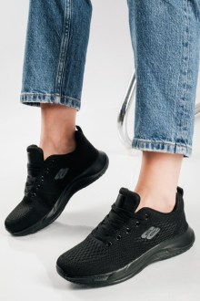 Running υφασμάτινα sneakers – Μαύρο