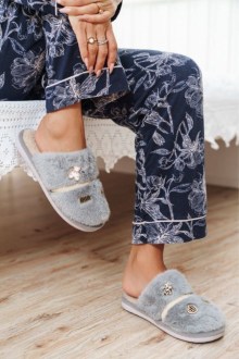 Γούνινες Παντόφλες με Διακοσμητικά Στοιχεία - Γκρι