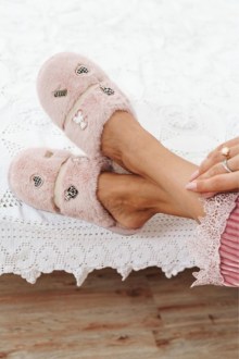 Γούνινες Παντόφλες με Διακοσμητικά Στοιχεία - Ροζ