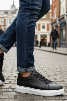 Ανδρικό αθλητικό δίσολα με κορδόνια - Μαύρο / Λευκό