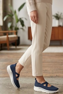 Ανατομικά Sneakers με Ελαστικό Πλεκτό Επάνω Μέρος – Μπλέ