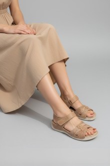 Ανατομικά σανδάλια Flatform με Αυτοκόλλητο – Κάμελ