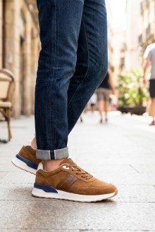 Ανδρικά casual sneakers με κορδόνια – Κάμελ