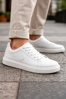 Ανδρικά sneakers με κορδόνια - Λευκό