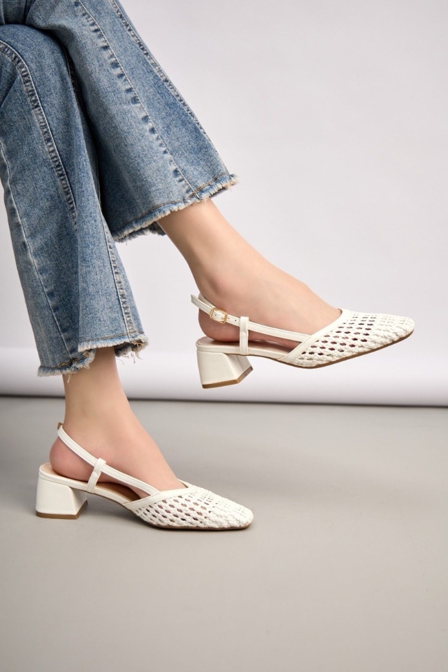 Γόβες Slingback με Πλεκτό – Λευκό