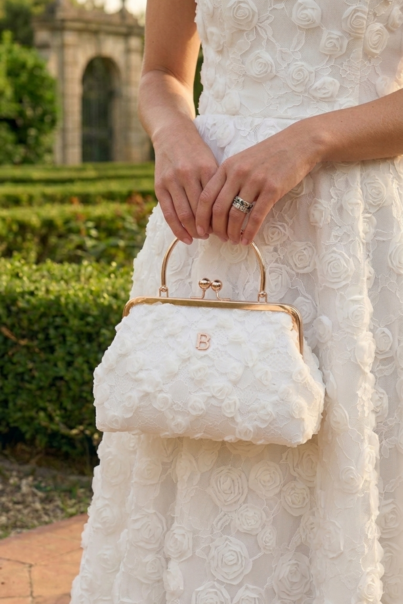 Τσαντάκι χειρός-clutch με αλυσίδα - Λευκό