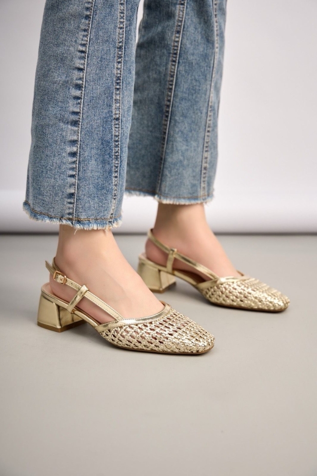 Γόβες Slingback με Πλεκτό – Χρυσό
