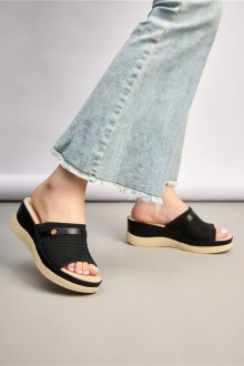 Ανατομικές Παντόφλες Flatform με μαλακό πάτο και με σχέδιο - Μαύρο