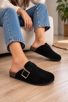 Γυναικεία Ανατομικά Σαμπό Μαύρα Suede με Αγκράφα