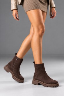 Γυναικεία Μποτάκια Suede Καφέ με Πλατφόρμα και Αντιολισθητική Σόλα